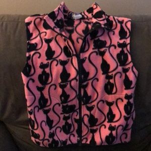 Girl’s fleece vest